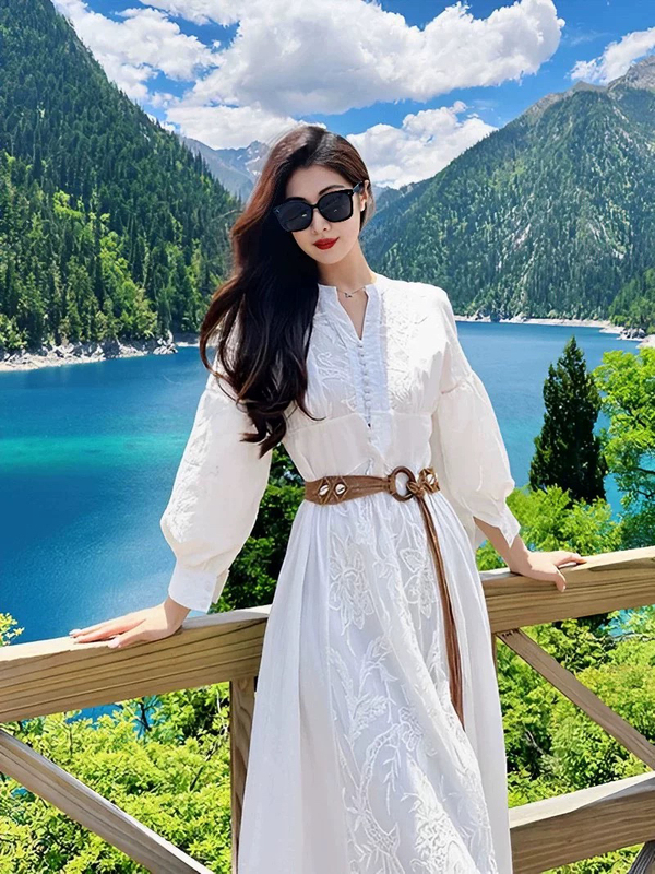 2025 Spring/Summer New Collection Yunnan Xinjiang Grassland Travel Photography Dress Exquisite Niche Design Embroidered Long Dress