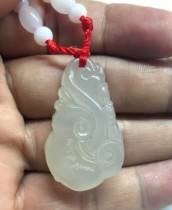 Good luck small pendant natural Hetian jade