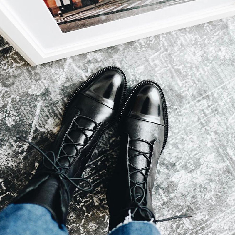 Trendy to Fried Street French Style Strap Boots Special lychee veins Europe and America 2022