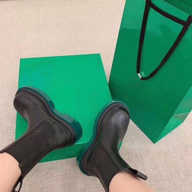 OMG ~ ~ online red mona same paragraph too good looking ~ thick bottom middle cylinder boot Chelsea boot female green Martin boots