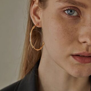 Trendy Item European and American Style Large Bamboo Leaf Hoop Earrings Copper Plated with 18K Gold Vintage Elegant Ear Hoops Ear Studs Ear Clips
