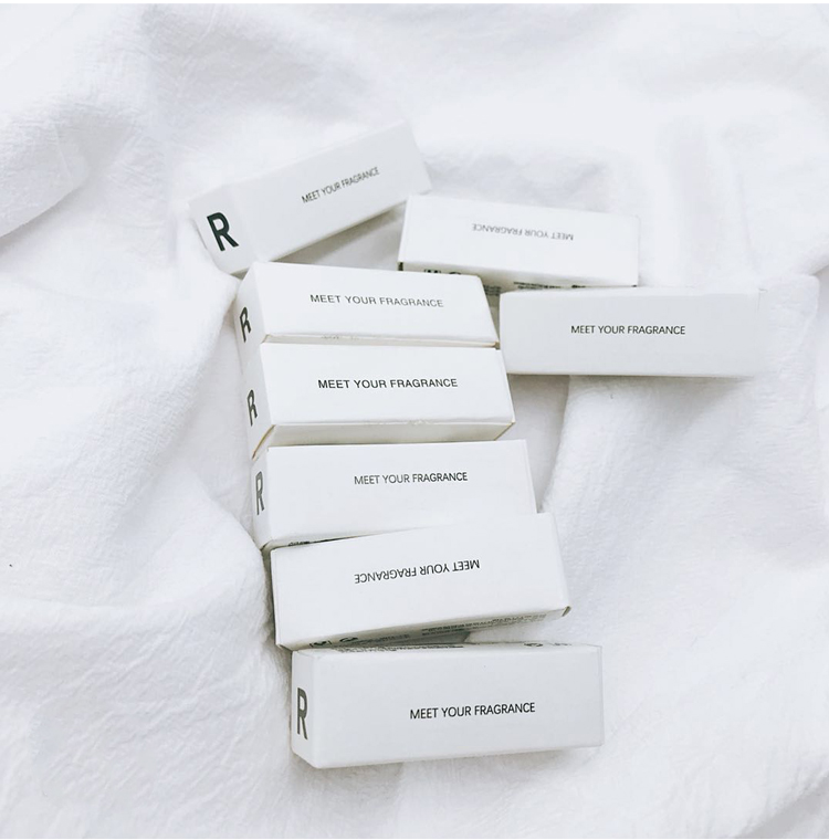 Midsummer phải có Xiaojiabiyu Lonicera AG hoa kim ngân lạnh nước hoa tươi mẫu hoa nữ sinh - Nước hoa dầu thơm chanel