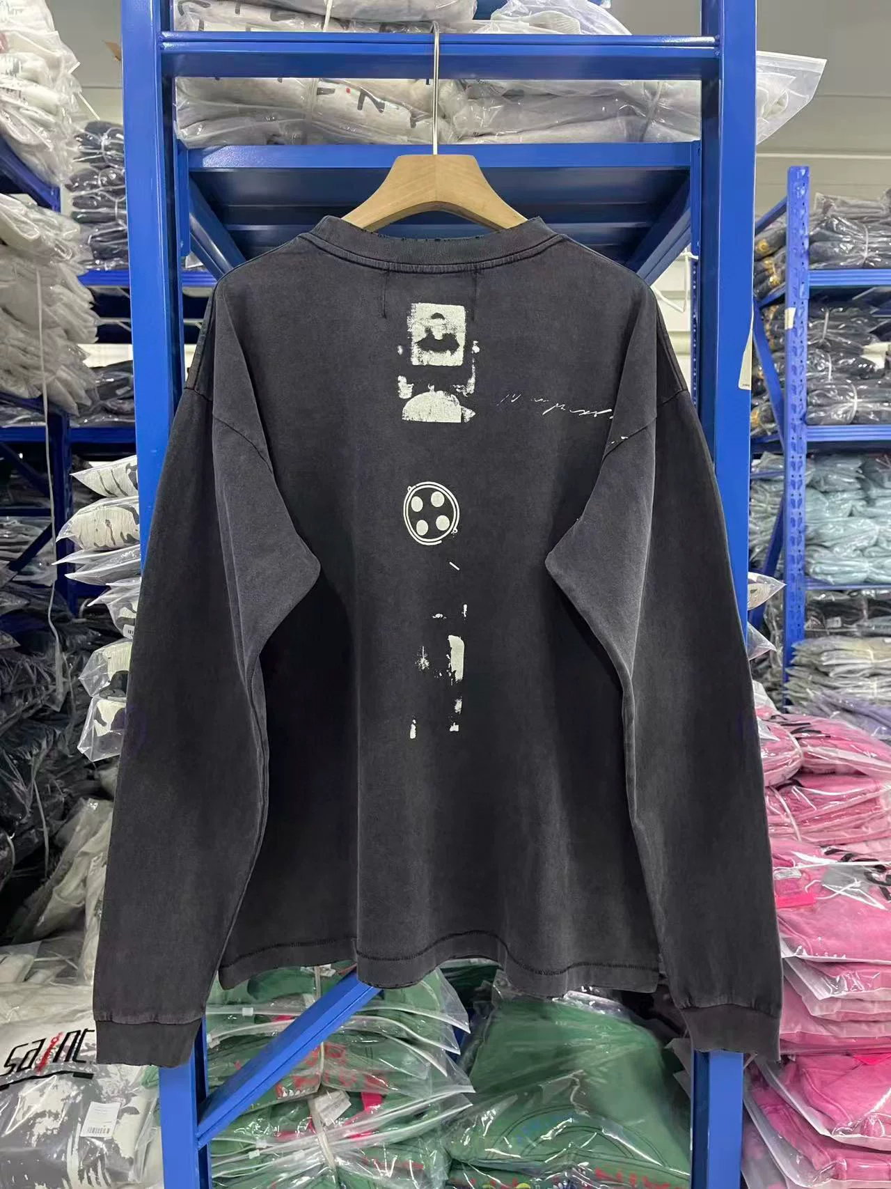 ENFANTS RICCHES DEPRIMES FW25 Ретро вымытая casual блуза с открытыми плечами, длинный рукав, для мужчин