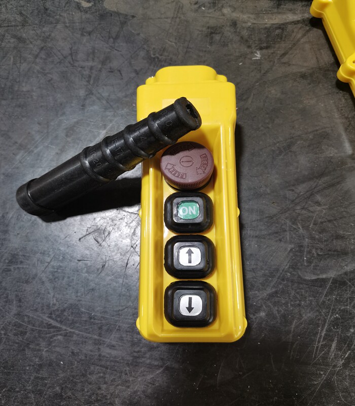 Electric Hoist Controller 6-Button 220V/380V 36V Switch - Product image 6