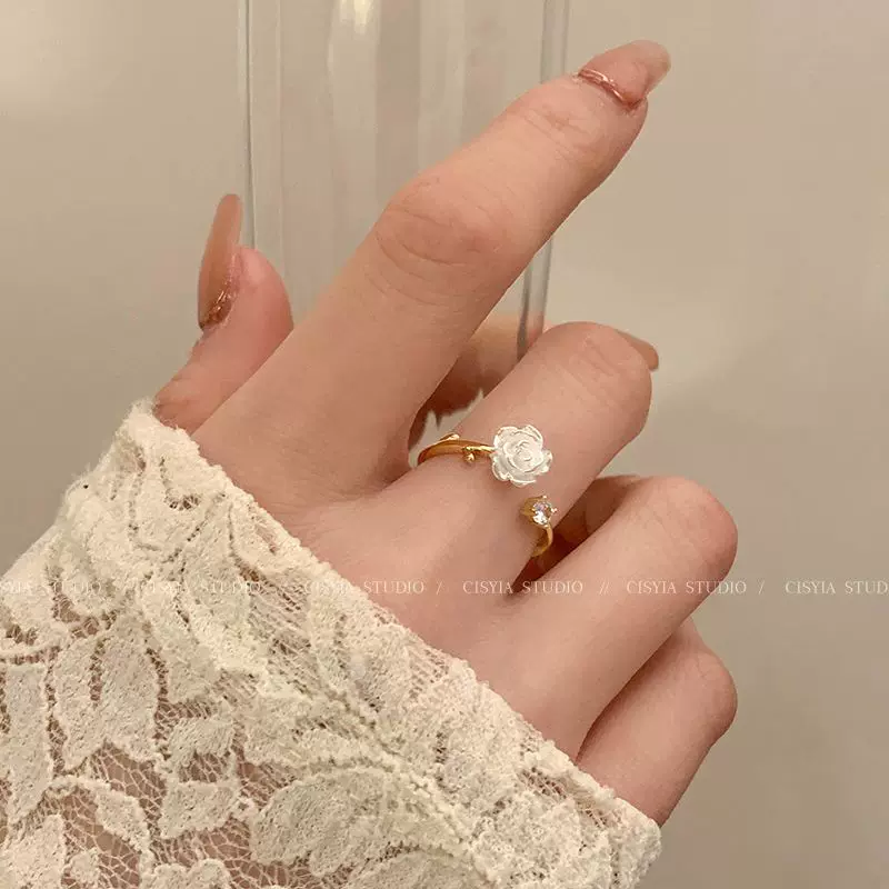 Mountain tea, small design ring, accessory, jewelry, light luxury style