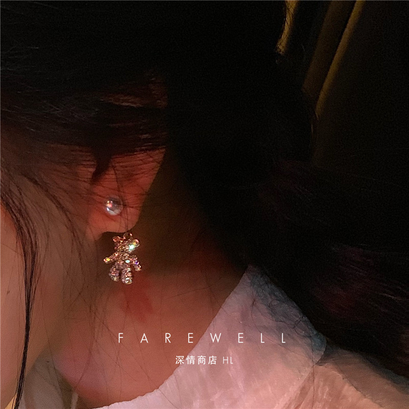 Small Bear Ear Pin 2022 New Tide Earrings Korea Temperament The Net Red Super Fairy Exquisite Cuddly Adorable Ear Ornament Woman