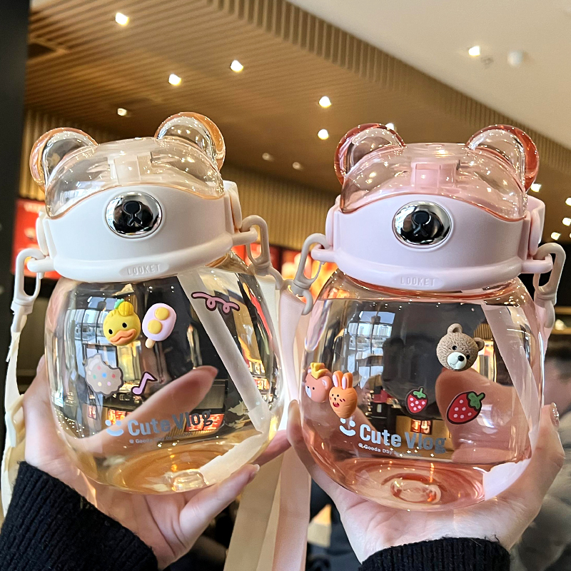 Water glass high face value girl with straw large capacity high temperature resistant portable children's cup to school special inclined satchel