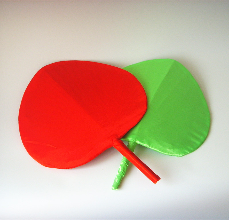 Zongye hand-wrapped red big cattail fan banana old man performing straw woven brown leaf Jigong fan sunflower fan dance