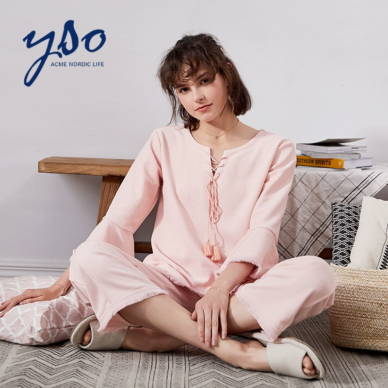 yso pijama phụ nữ mùa xuân và mùa thu dịch vụ tại nhà cotton phù hợp với mùa thu phụ nữ pyjamas cổ chữ V thắt lưng phục vụ tại nhà phụ nữ - Bên ngoài ăn mặc