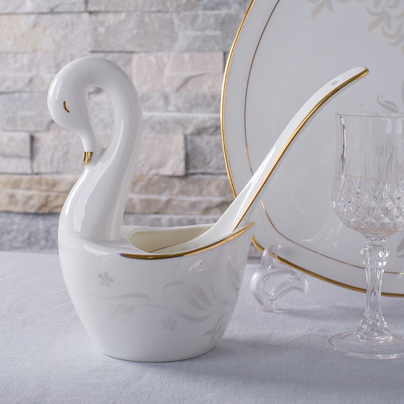 Ipads China tableware suit household jingdezhen ceramics Korean dishes dishes chopsticks 60 head up phnom penh gifts
