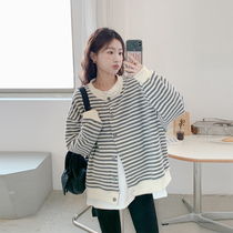 Maternity wear sweatshirt striped short jacket spring and autumn 2024 new Korean style casual loose round neck long-sleeved sweater