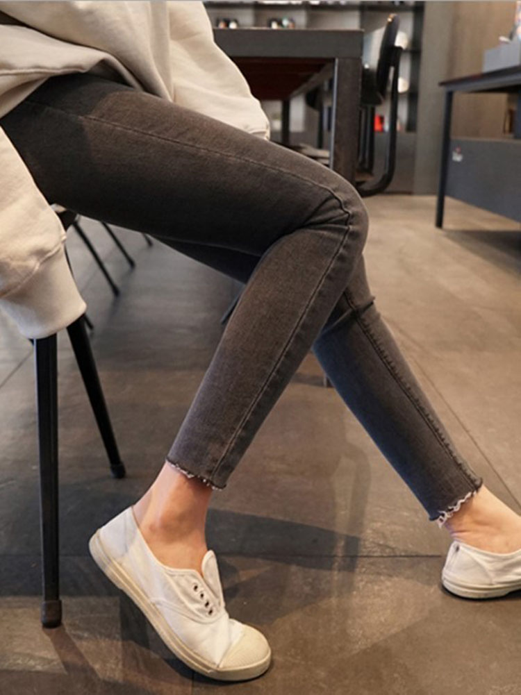 Pregnant women wear jeans outside the spring and autumn fashion thin Korean version of the tide mother nine small feet pencil to hold the belly of the pants