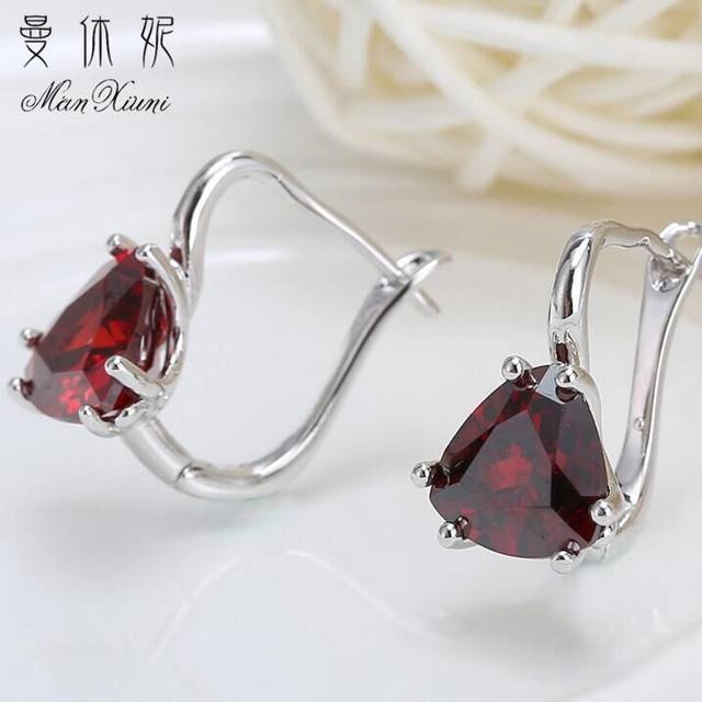 925 silver temperament earrings for women Korean fashion zircon sweet versatile ruby ​​earrings mini earrings hypoallergenic