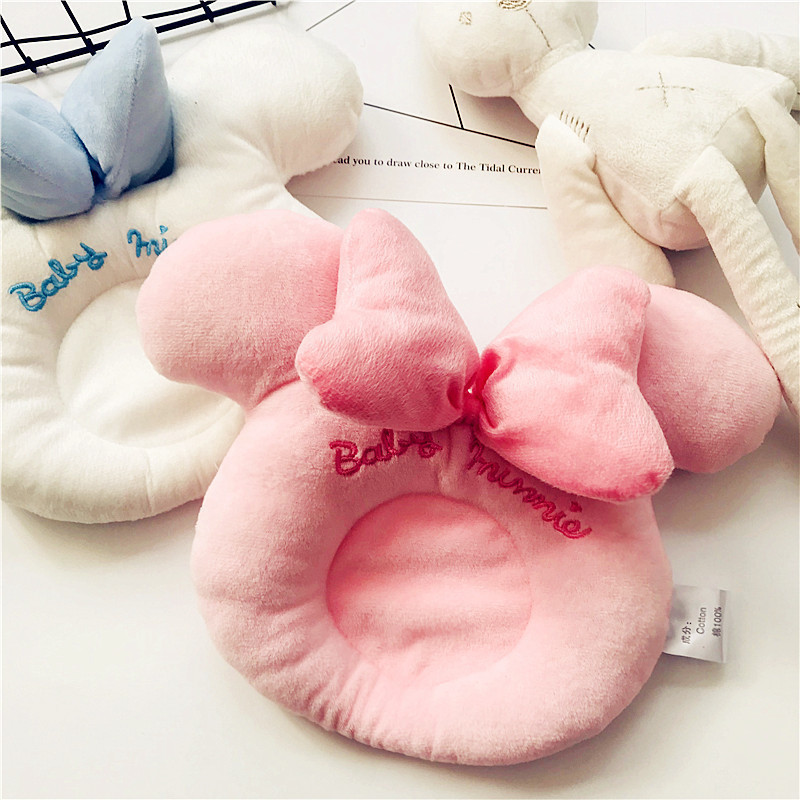 Baby stereotyped pillow baby anti-bias head pillow newborn 0 to 1 year old velvet four seasons breathable cartoon pillow