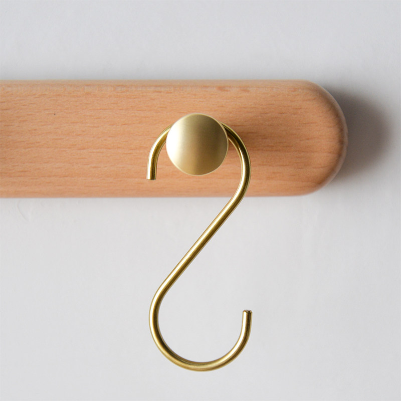 Brass S hook solid simple s-shaped hook kitchen bathroom towel hook Nordic clothing store hanging bag clothes shoes