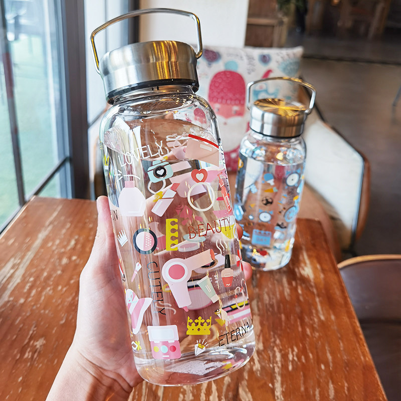 Personality Graffiti Girl Hearts Large Capacity Thickened Glass Cups Portable with filter Flowers Tea Cups Students Big Water Bottles