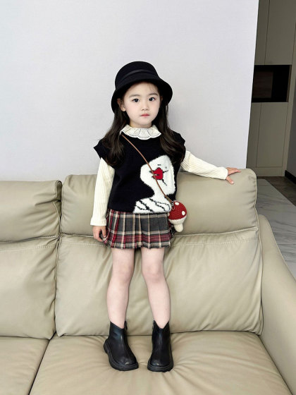 女童针织套装2024秋季韩版毛线马甲背心长袖翻领打底衫百褶裙短裙