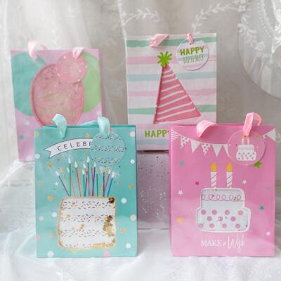 Creative quicksand gift bags, festival greetings, birthday gift bags, souvenirs, cartoon paper bags, three-dimensional glitter balls