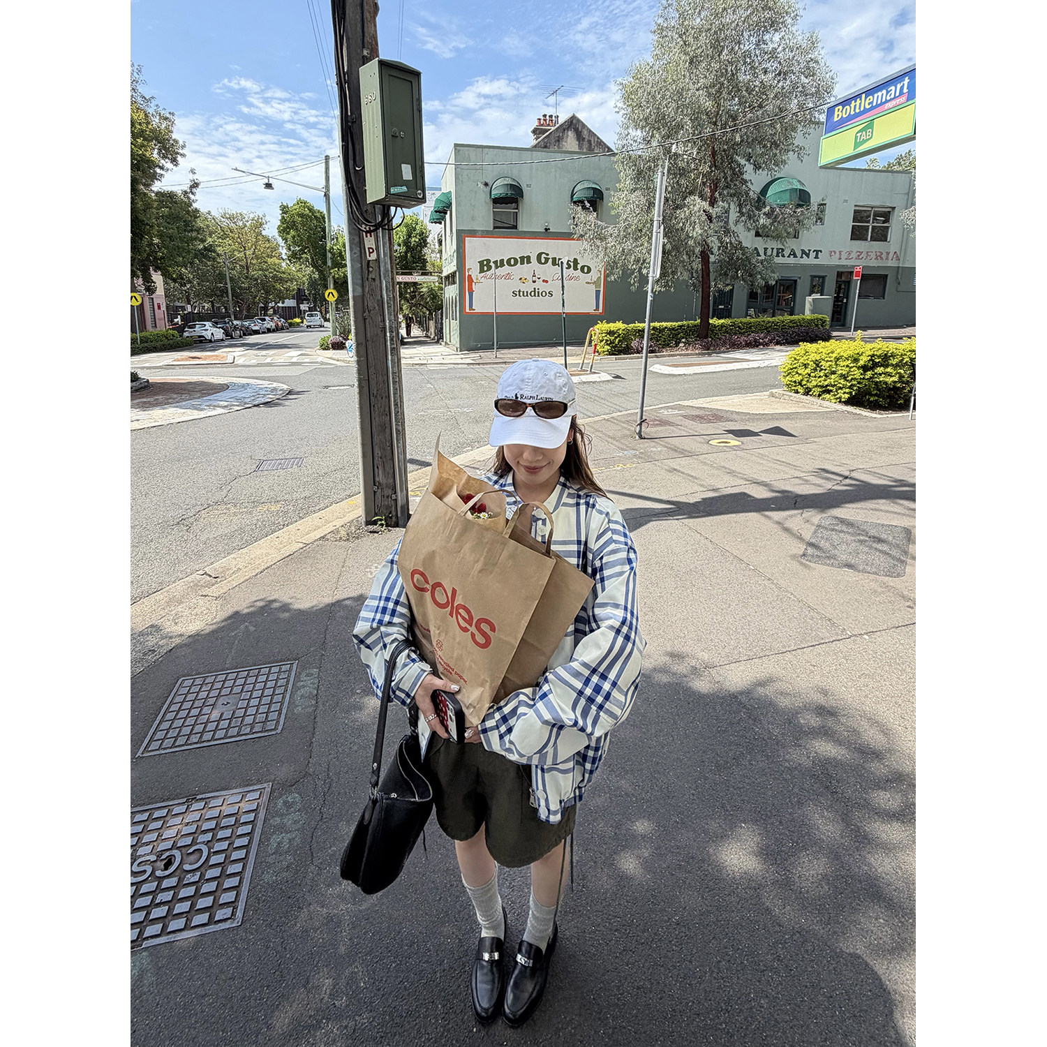 LelyMooch Двусторонняя хлопковая куртка в шотландскую сине-белую клетку с воротником-стойкой средней длины Baby синего цвета