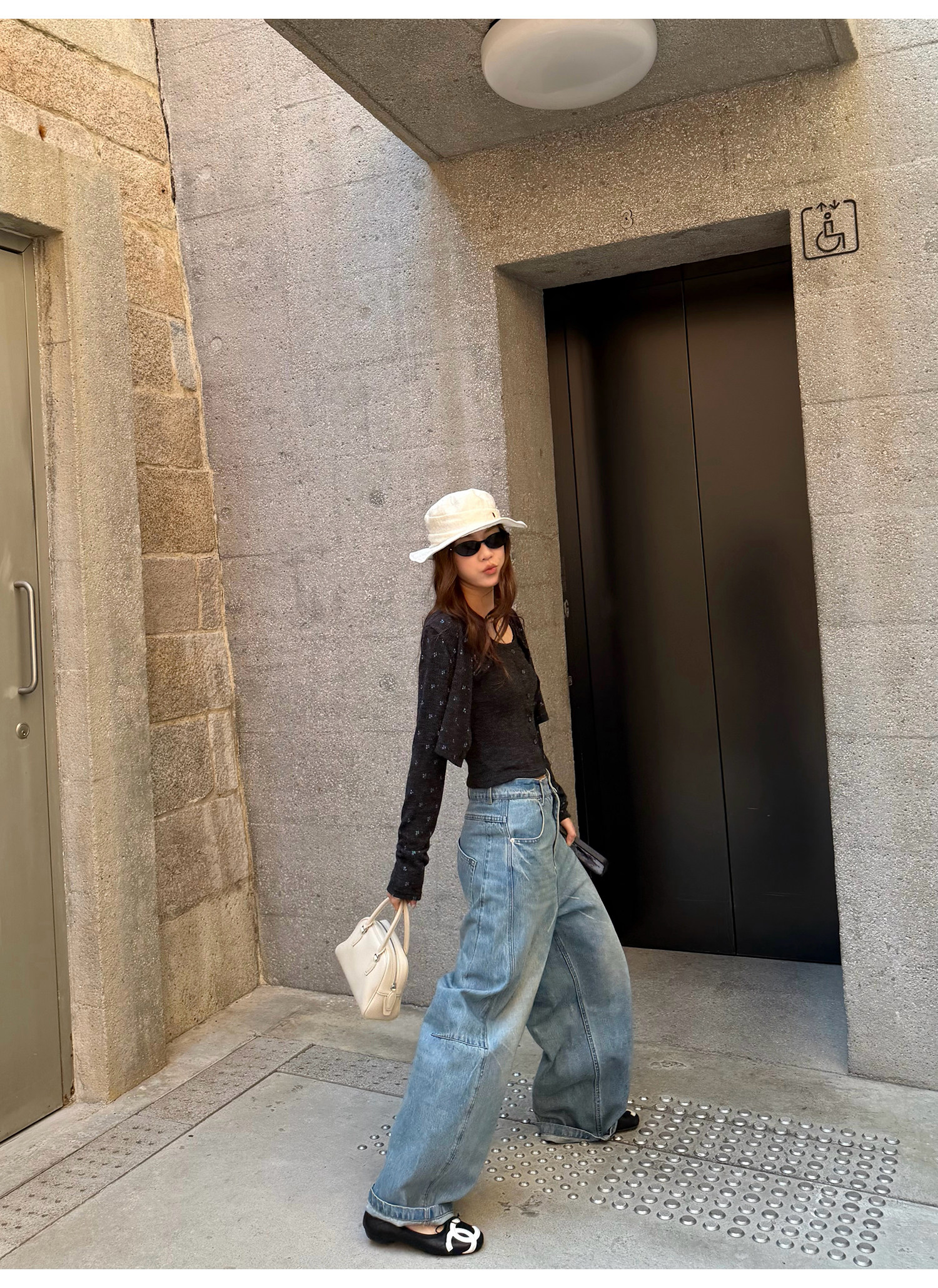 LelyMooch женские широкие джинсы прямого кроя светло-голубые с эффектом потертости и кракелюра весна-лето