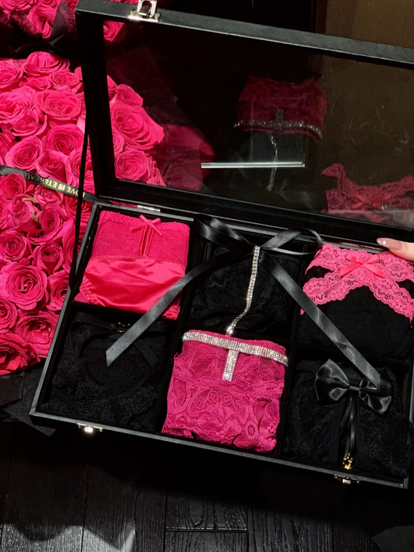 【Crimson Encounter】• Black and Pink Sexy Pure Desire Lace French Light Luxury Pure Desire Sexy Underwear Set for Women