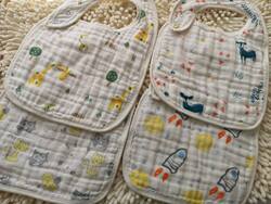 Pure cotton six-layer gauze baby newborn baby bib rice pocket ຜ້າເຊັດຕົວ U-shaped salva towel 40g