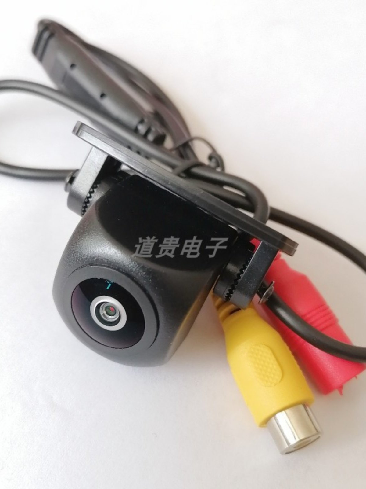 Ahd1080P Digital Ultra-Clear Night Vision Reversing Camera with Frequency Distortion Line, Compatible with Car Central Control and Android Large Screens