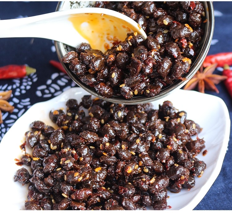 Oily soy sauce Chongqing specialty oily soy bean spicy soy bean oil soya bean farm homemade spicy soy bean meal 500g