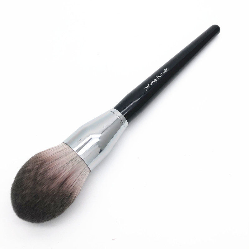 Yutong logo No. 91 loose powder brush honey paint egg-shaped powder cake, large fiber wool