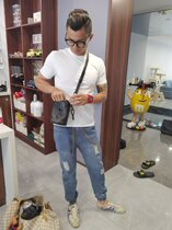 (Radish Cooperative) Zhen Ge with the pair of legs jeans broken jeans Joker cat claws