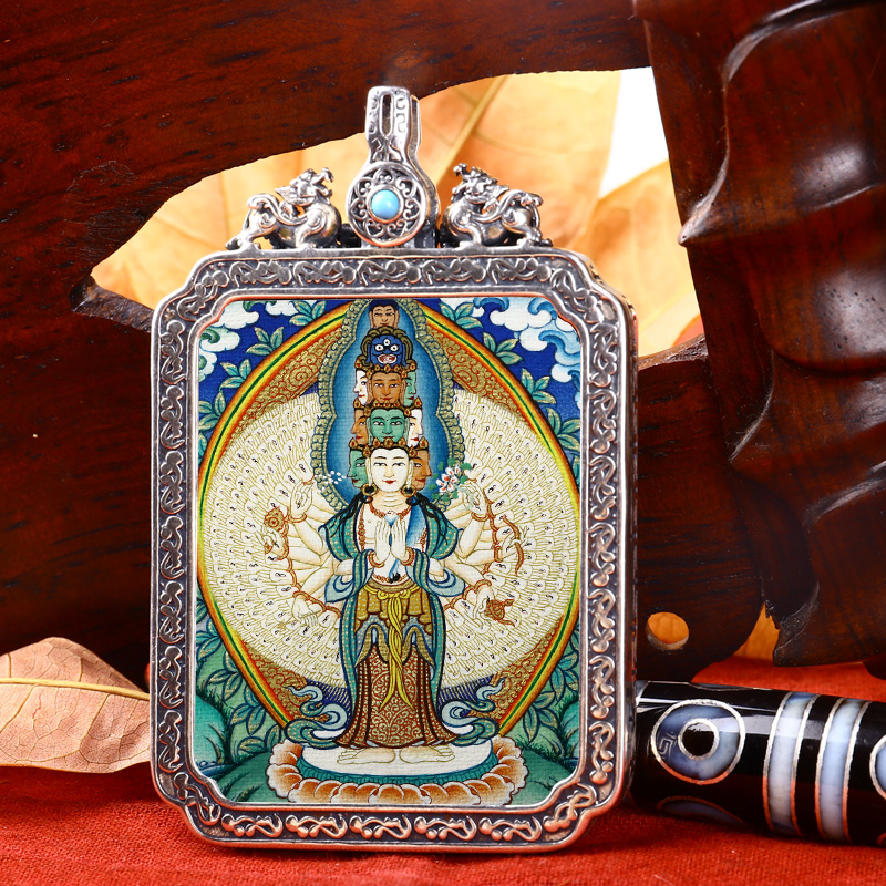 Pure hand-painted thangka pendant thousand hands Guanyin Buddha statue Zodiac patron god nature Buddha sterling silver box Buddha pendant