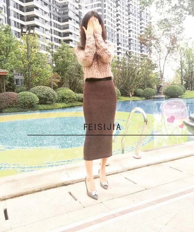 Ăn mặc mùa thu và mùa đông mô hình 2018 mới của Hàn Quốc phụ nữ đan phù hợp với váy túi hip mỏng hai mảnh áo len váy chân váy bút chì