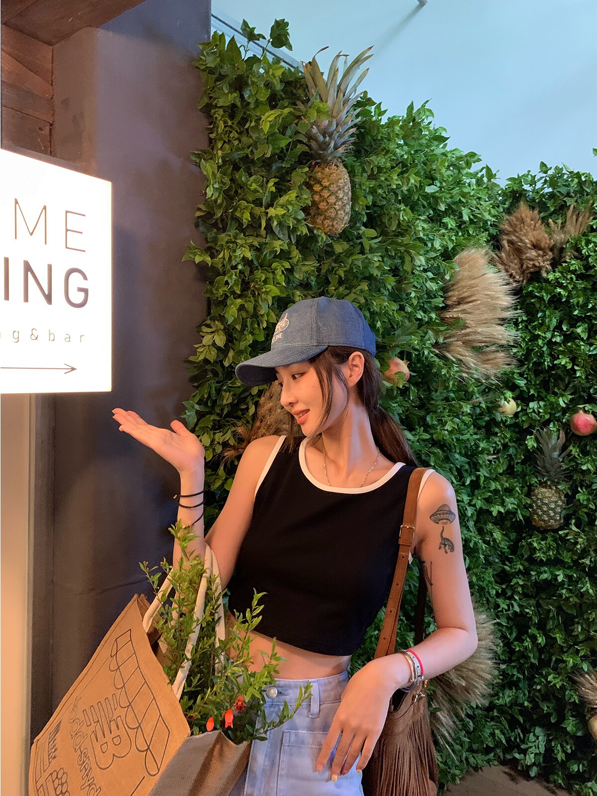 Axige vcruan color-blocking edging bm style small vest women's 2021 new early autumn thin section top