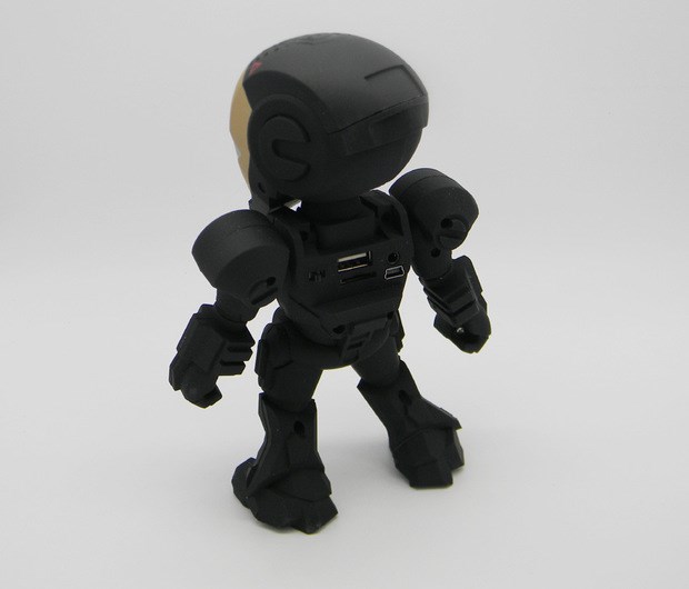 máy nghe nhạc kết nối tai nghe bluetooth	 Iron Man Không dây Bluetooth Âm thanh Di động Thẻ mini Loa siêu trầm Marvel Robot Loa Walkman nhỏ - Máy nghe nhạc mp3 máy nghe nhạc philips