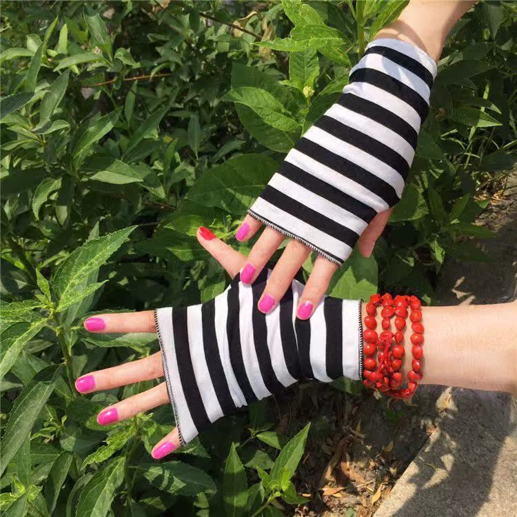 Half finger gloves sunscreen women's thin open finger summer cotton sunshade leak finger anti-UV drive summer half-cut