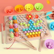 Young childrens concentration training toys to train children to practice with chopsticks and beads for intellectual exercise
