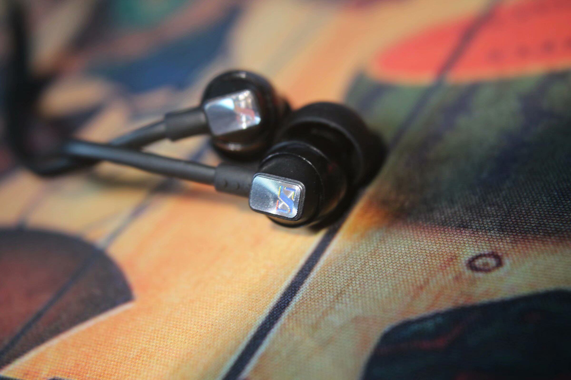 Second-hand SENNHEISER Sensesel CX3 00 Ear Headphones PHONE EARPLUGS UNIVERSAL MUSIC HEADPHONES