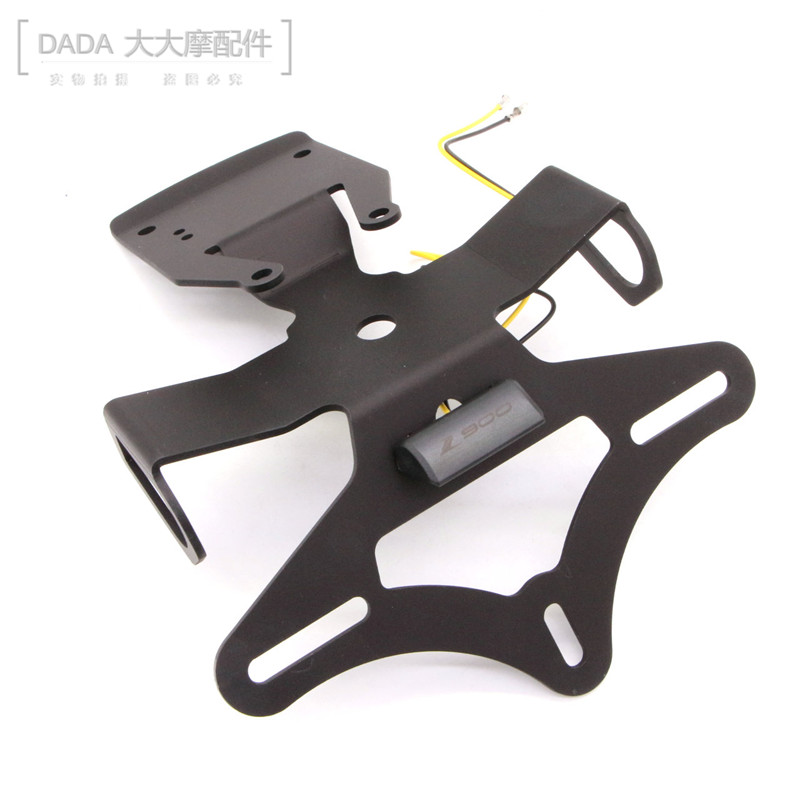 Kawasaki Z900 17-19 years modified short tail rear license plate holder with light rear tail license plate bracket license plate bracket