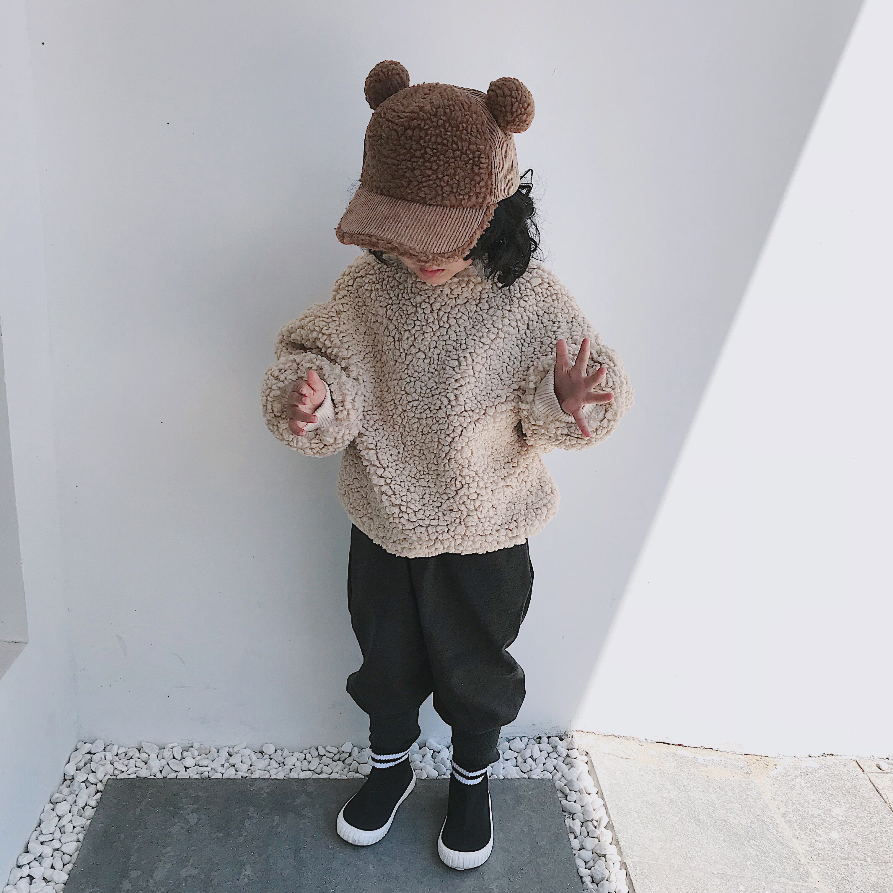 South Korea's new children Duck Tongue Cap Autumn Winter Light Core Suede Male And Female Children Cute Ears Hat Baby Warm Baseball Cap