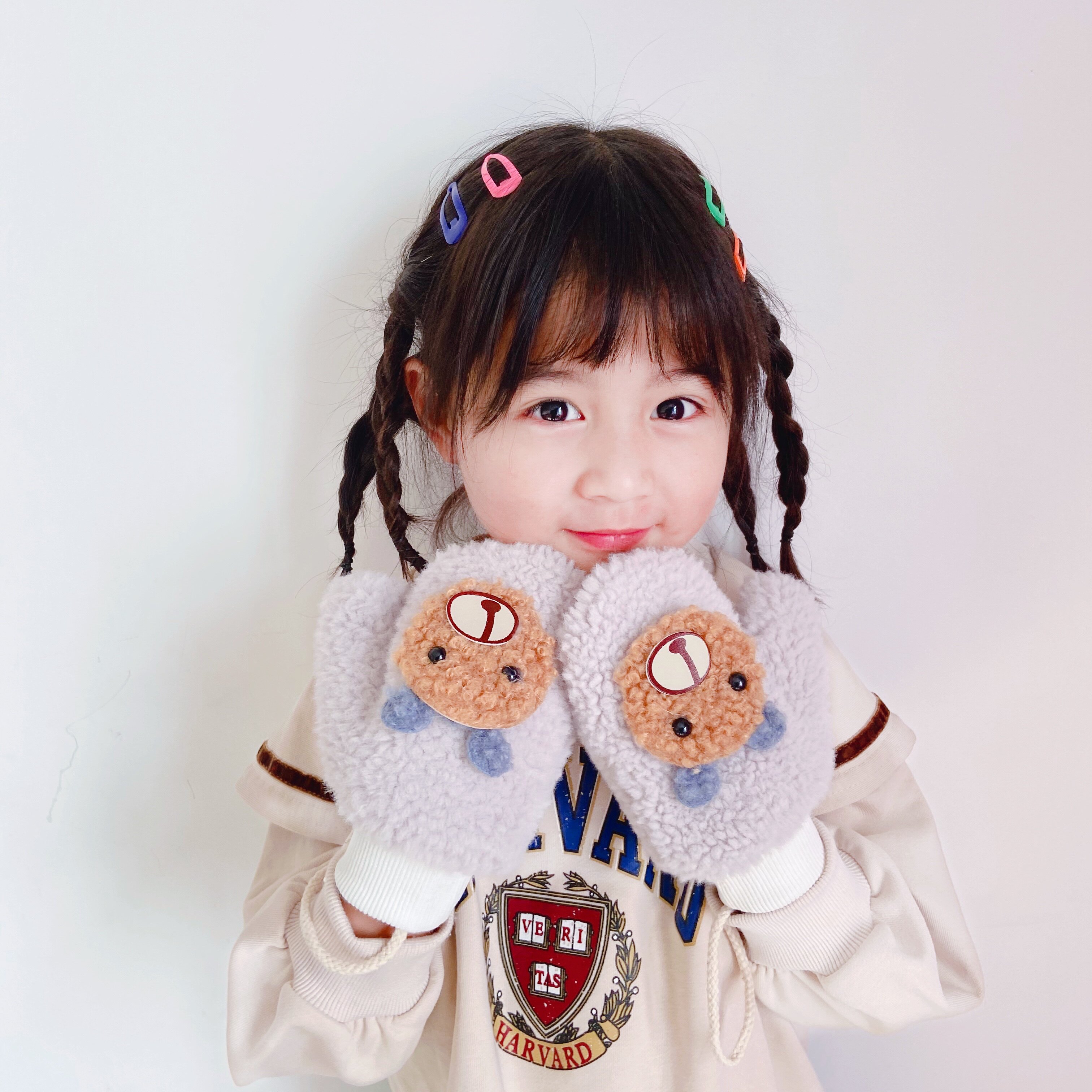 Primary school students' gloves autumn and winter plus velvet thickened even fingers all-inclusive cute cartoon children hanging neck winter warm boys and girls