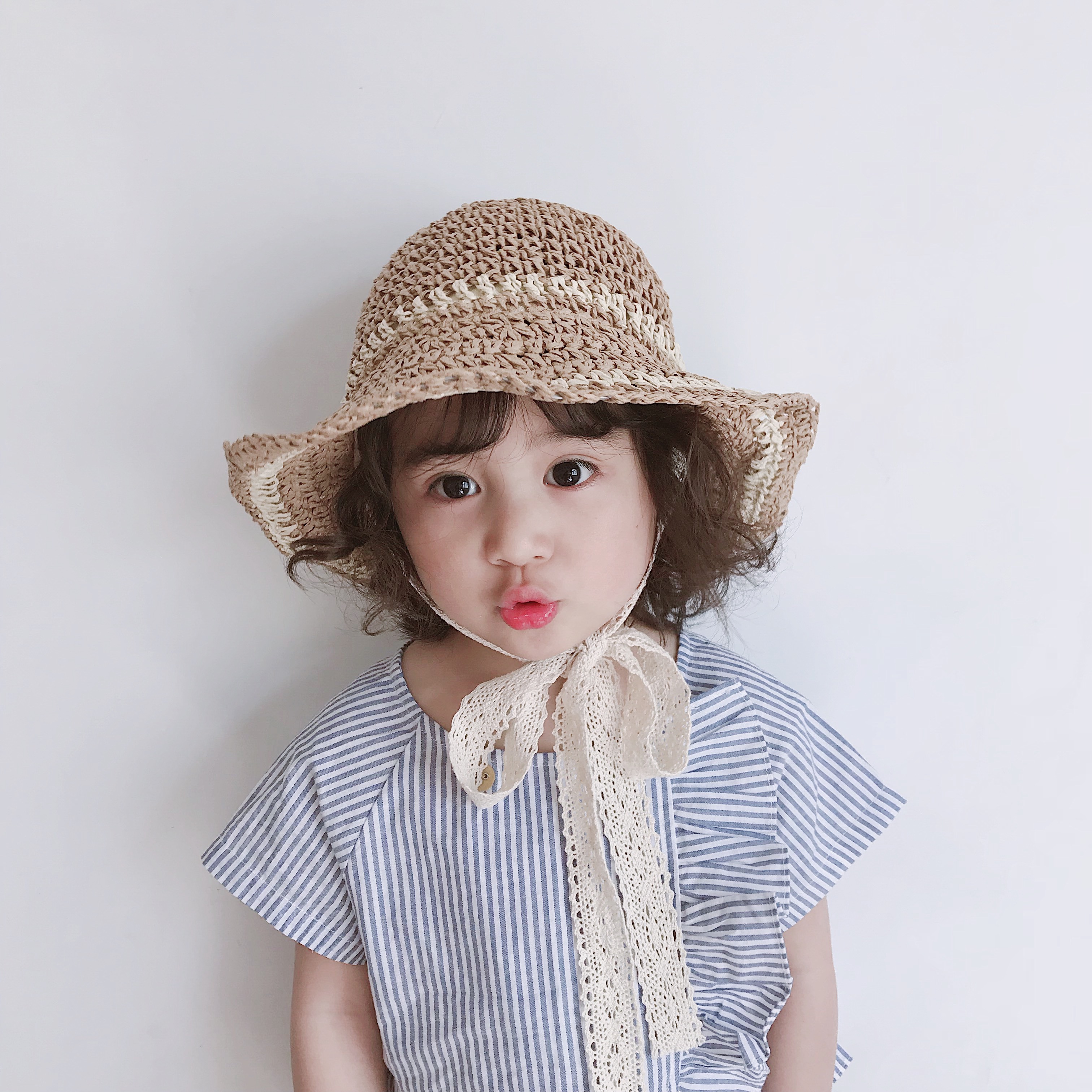 Summer children's straw hat sunshade beach hat girl fashion sun hat trendy Korean version baby sun hat breathable thin section
