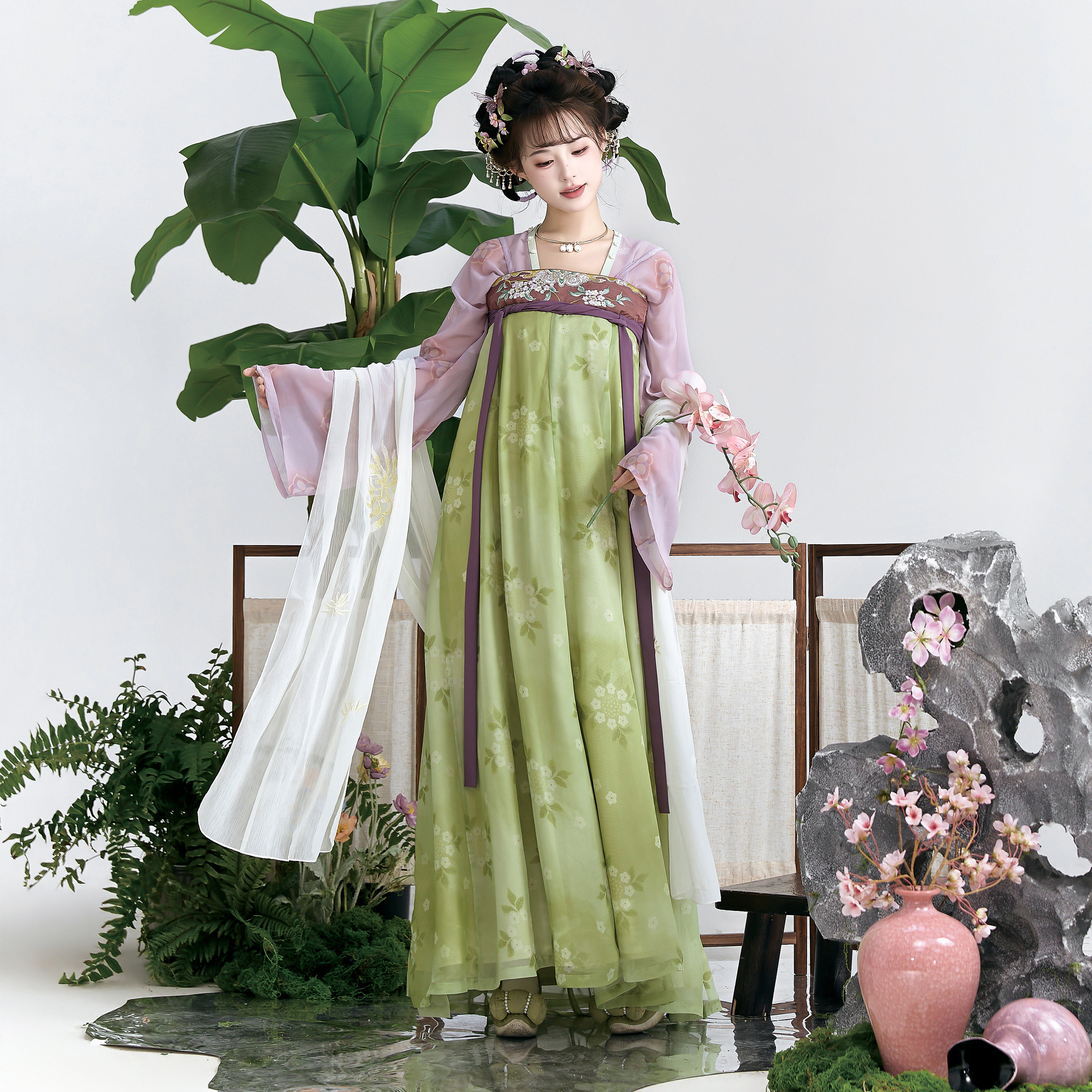 🌸春日穿越,花朝记汉服演绎传统美学🌹-汉服半身裙-淘宝好物网