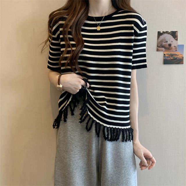 Plus size summer design sense fringe striped short-sleeved knitted sweater female fat mm belly cover thin shoulder top bottoming shirt