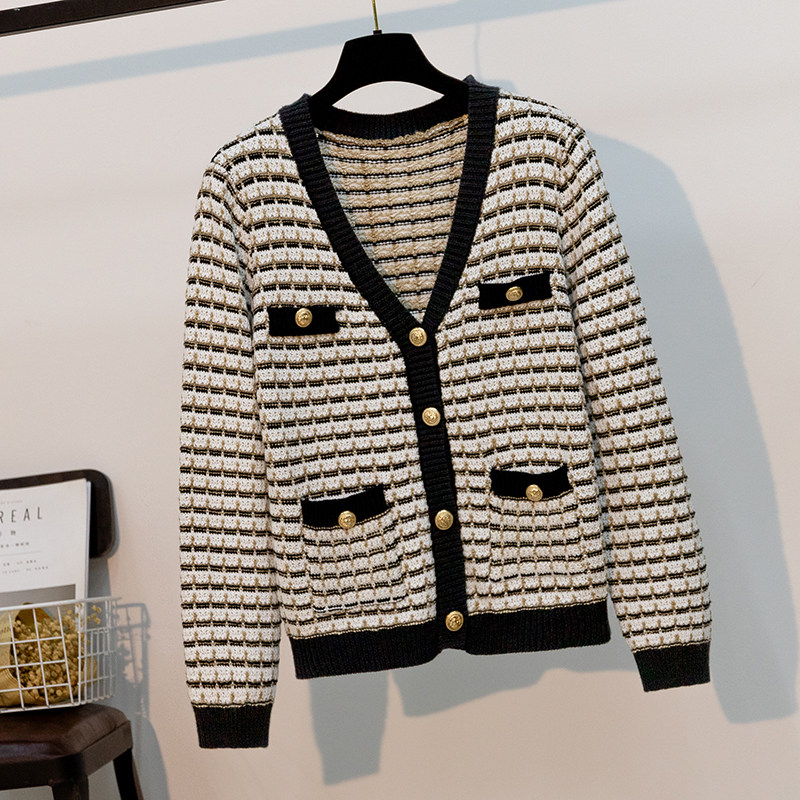 Knitted cardigan women's sweater coat Western style all-match pocket short black small fragrance spring and autumn long sleeves shawl