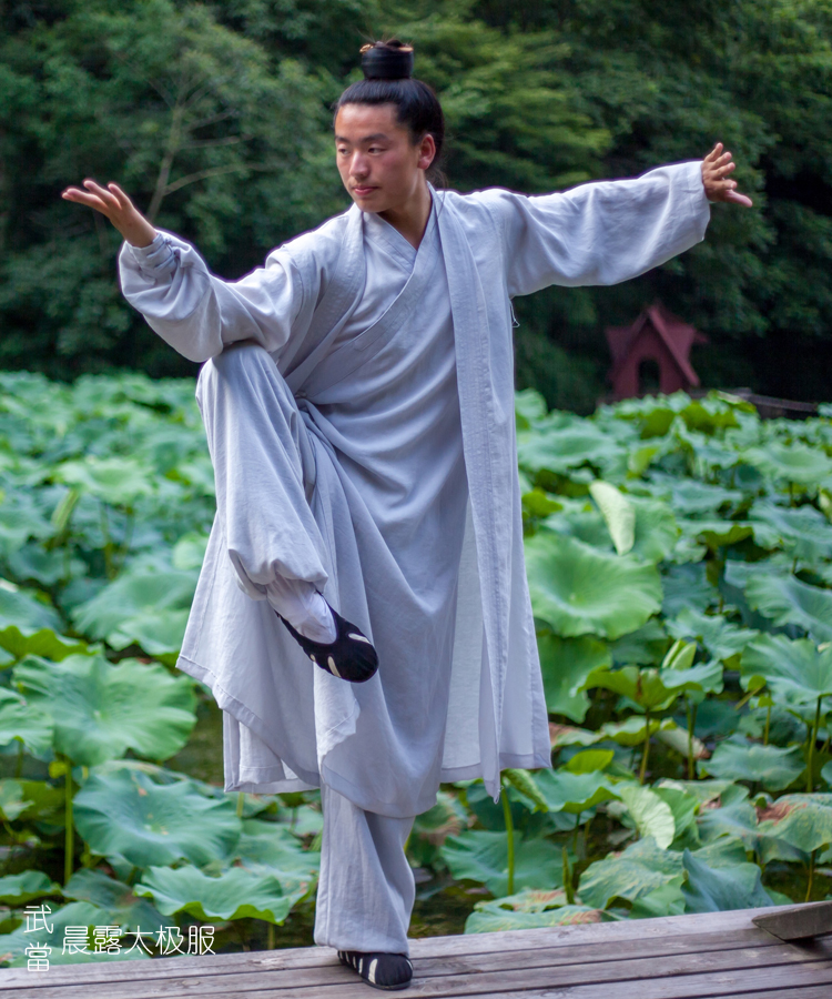 Wudang Taoist robe three-piece set linen Tai Chi clothing martial arts clothing long gown Taoist clothing slanted lapel layman clothing for men and women