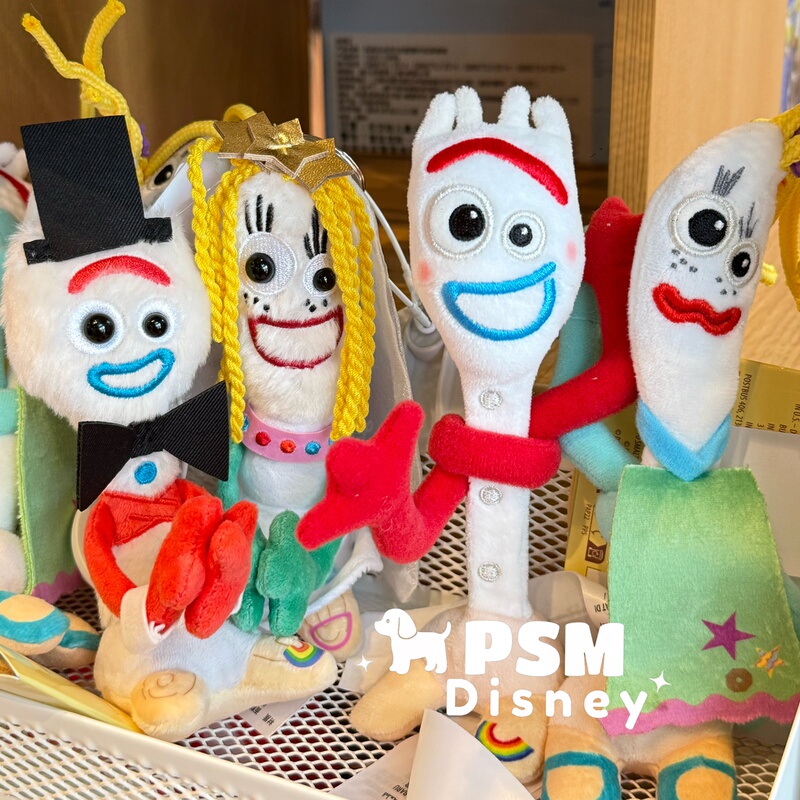 Shangdi｜Toy Story 5 Forky and Karen Magnetic Figurine Pendant Merchandise