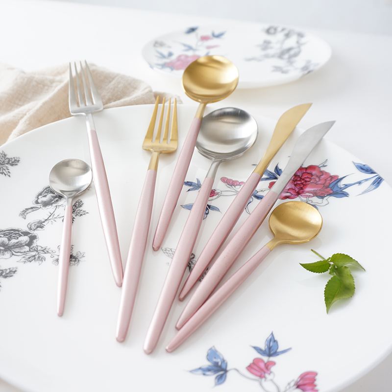 Net red spoon and fork set steak knife and fork spoon western tableware stainless steel two or three sets ins home cute