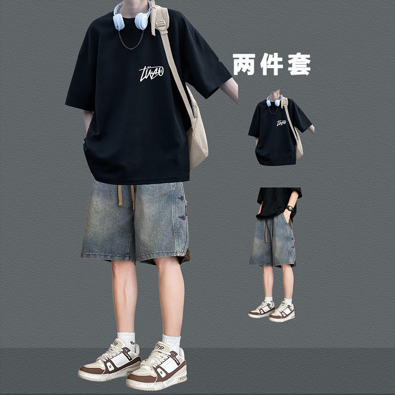 Handsome Short-Sleeved T-Shirt Suit for Men, Summer Trendy Outfit with Denim Shorts, a Set of Handsome Men's Clothing, Trendy Brand Two-Piece Set