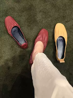 Single shoes women's 2021 new soft leather shallow mouth retro Net red milk shoes Women's Flat shoes a pedal large size women's shoes