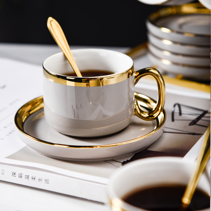 Modern European-Style Gold-Rimmed Couple Ceramic Coffee Cup and Saucer Set for Home Afternoon Tea, Tea Set, Drinking Cup